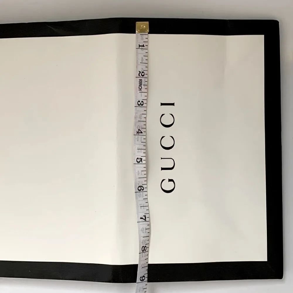Gucci Paper Shopping Bag - Picture 6 of 7